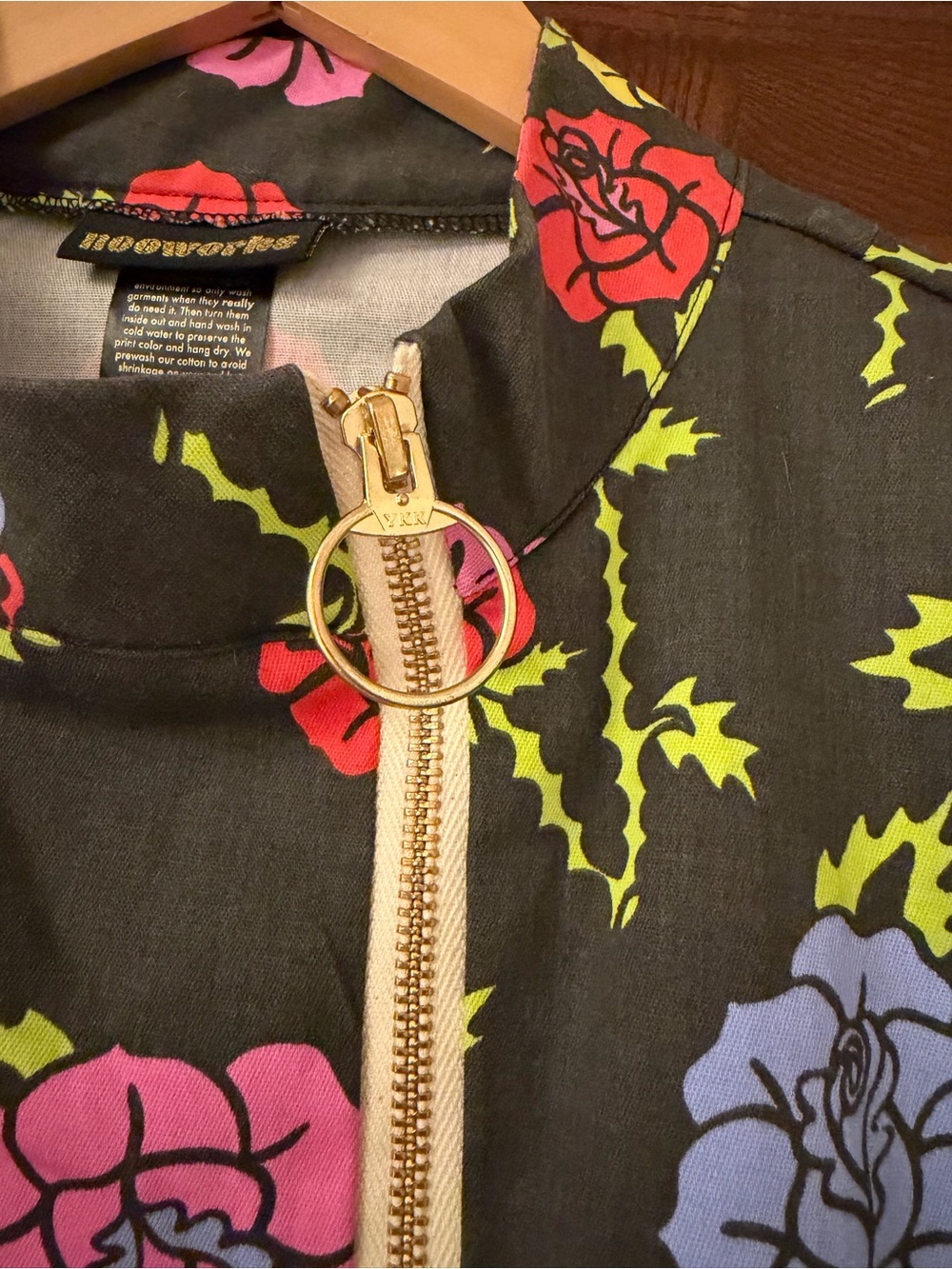 Nooworks Art Teacher Dress in Roses Print Size Medium - Picture 5 of 8